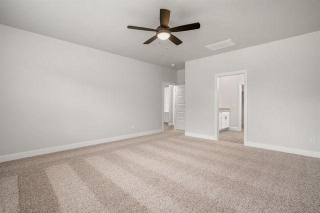 2386 Clubhouse Drive, Blanchard, OK 73010