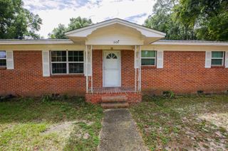1905 John Carroll Dr, Pensacola, FL 32504