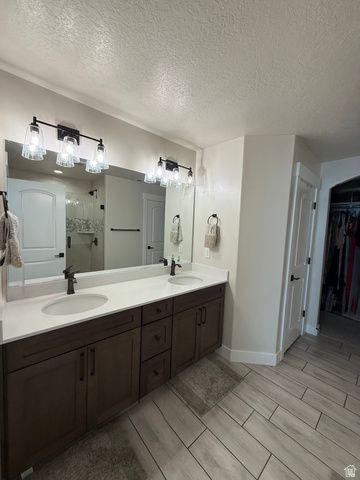 1521 W TRUSS DR, Bluffdale, UT 84065