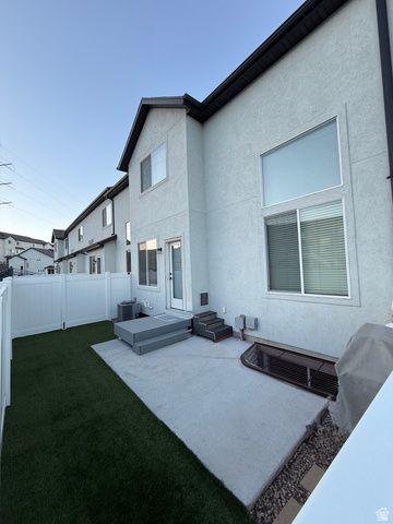 1521 W TRUSS DR, Bluffdale, UT 84065