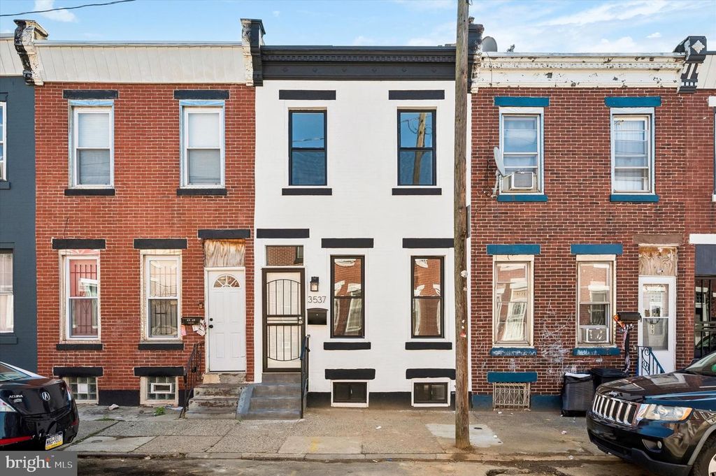 3537 N WATER ST, Philadelphia, PA 19134