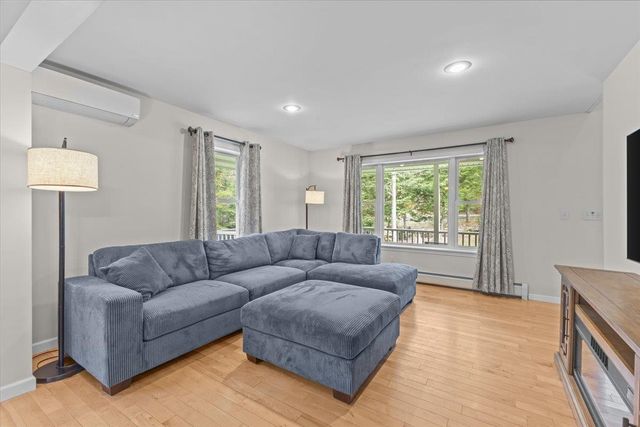 113 Hillside Lane, Fletcher, VT 05448