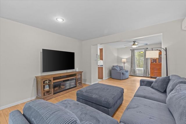113 Hillside Lane, Fletcher, VT 05448