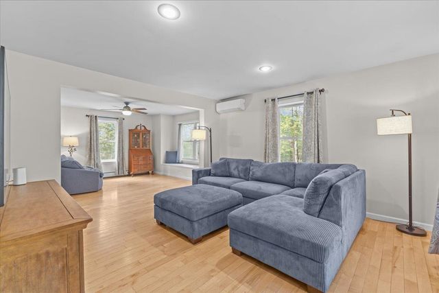 113 Hillside Lane, Fletcher, VT 05448