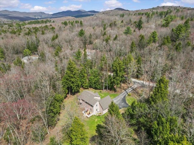 113 Hillside Lane, Fletcher, VT 05448