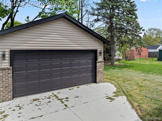 3811 Alice Street, Dearborn, MI 48124