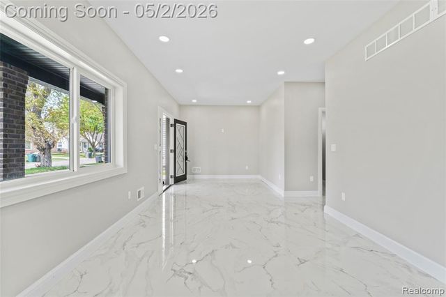 3811 Alice Street, Dearborn, MI 48124