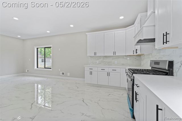 3811 Alice Street, Dearborn, MI 48124