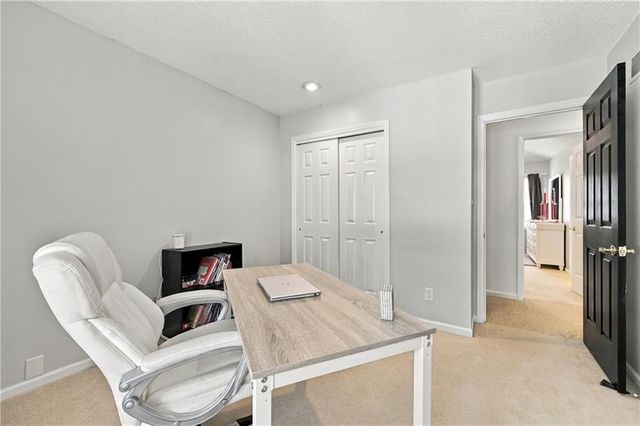900 SW Murray Road, Lee's Summit, MO 64081