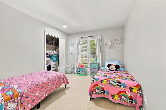 900 SW Murray Road, Lee's Summit, MO 64081