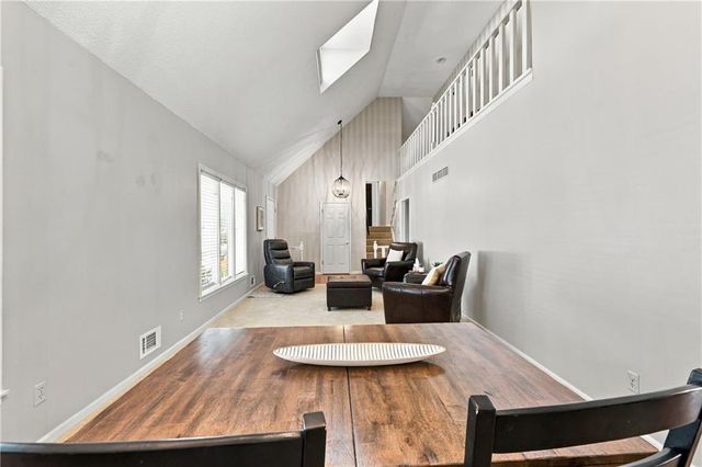 900 SW Murray Road, Lee's Summit, MO 64081