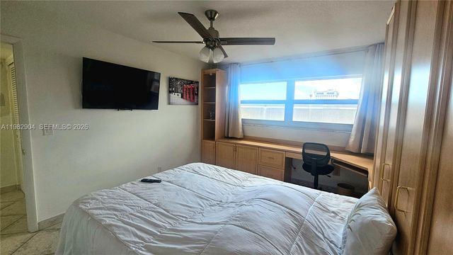 180 NE 12th Ave 10E, Hallandale Beach, FL 33009