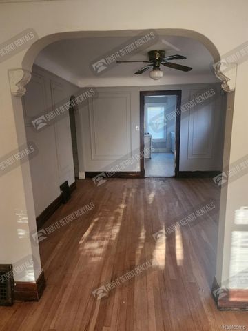 15429 Appoline Street, Detroit, MI 48227
