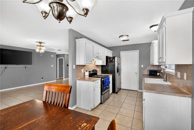 5742 Skylark Dr, Corpus Christi, TX 78408