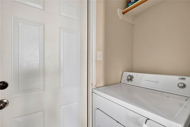 5742 Skylark Dr, Corpus Christi, TX 78408