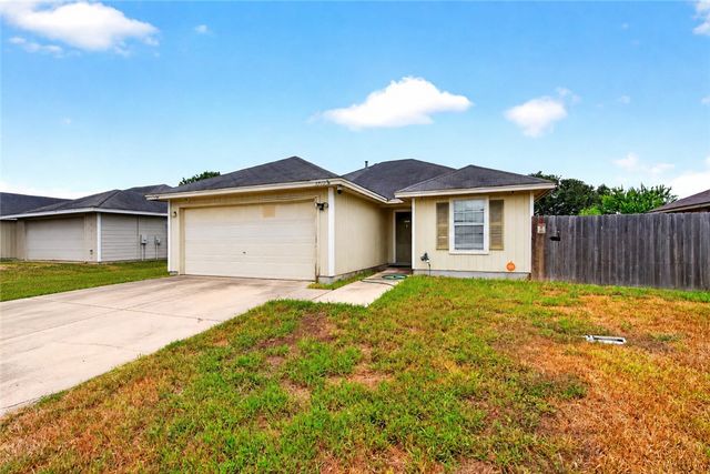 5742 Skylark Dr, Corpus Christi, TX 78408