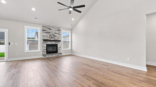 12136 Mahogany Circle, Inman, SC 29349