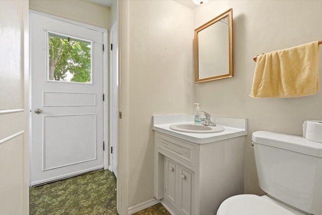 10042 W Tower AVENUE, Milwaukee, WI 53224