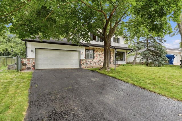 10042 W Tower AVENUE, Milwaukee, WI 53224