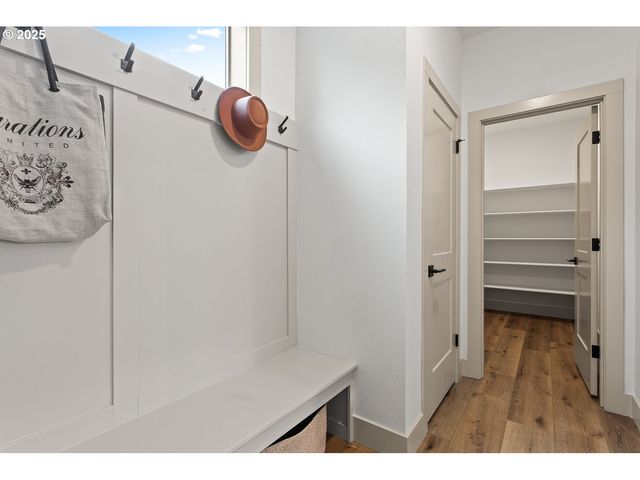 3317 Butte Dr, Forest Grove, OR 97116