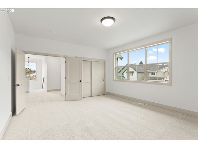 3317 Butte Dr, Forest Grove, OR 97116