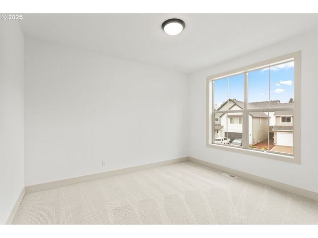 3317 Butte Dr, Forest Grove, OR 97116