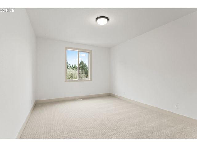 3317 Butte Dr, Forest Grove, OR 97116