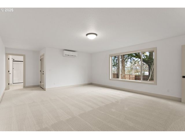 3317 Butte Dr, Forest Grove, OR 97116