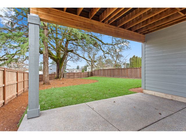 3317 Butte Dr, Forest Grove, OR 97116