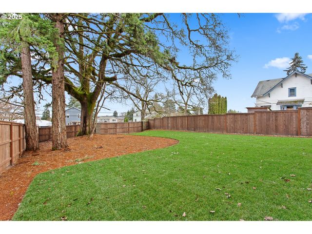 3317 Butte Dr, Forest Grove, OR 97116