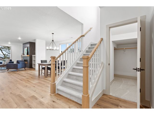 3317 Butte Dr, Forest Grove, OR 97116