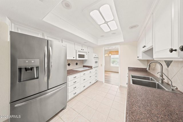 15410 N RIDGEVIEW Road, Sun City, AZ 85351