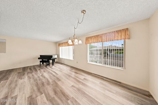 15410 N RIDGEVIEW Road, Sun City, AZ 85351