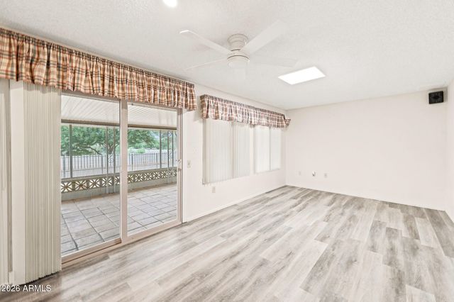 15410 N RIDGEVIEW Road, Sun City, AZ 85351