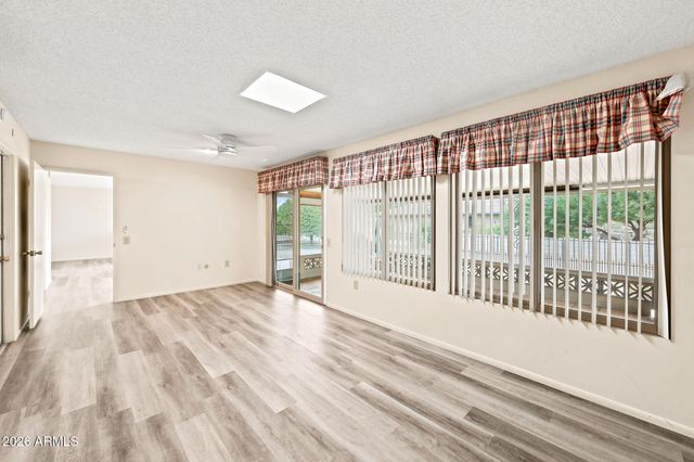 15410 N RIDGEVIEW Road, Sun City, AZ 85351