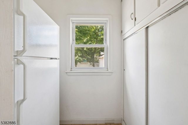 160 3Rd Ave, Hawthorne Boro, NJ 07506