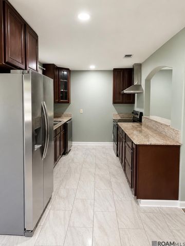431 Gloria Dr, Baton Rouge, LA 70819