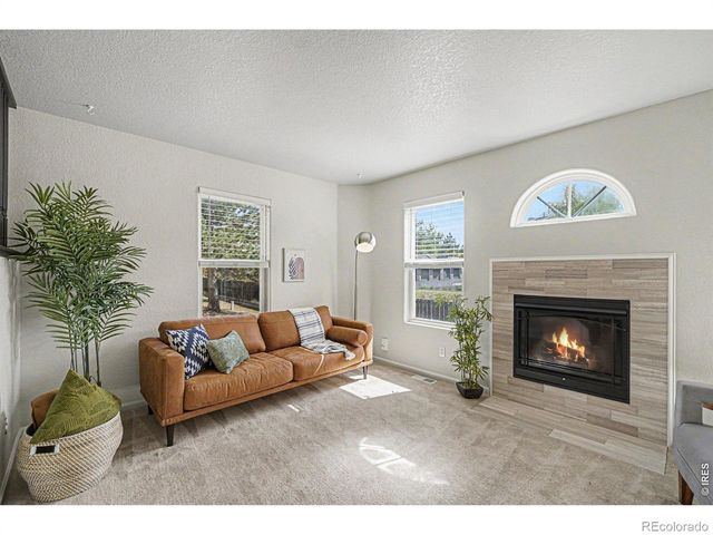 949 Reynolds Farm Lane, Longmont, CO 80503