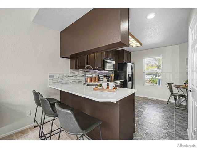 949 Reynolds Farm Lane, Longmont, CO 80503