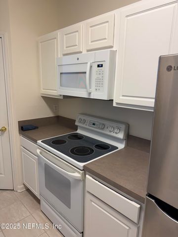 10550 BAYMEADOWS Road, 628, Jacksonville, FL 32256