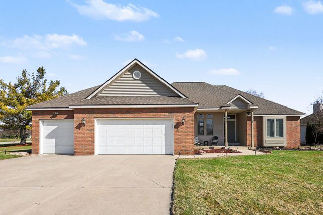 938 Mid Bluff Drive, Zeeland Twp, MI 49464