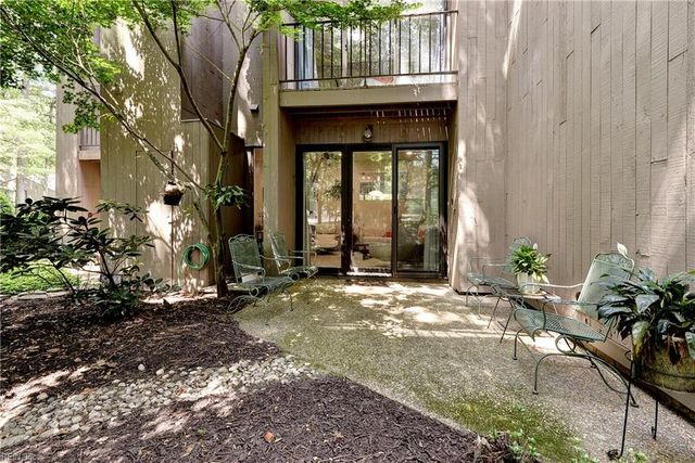 102 Harrops GLN, Williamsburg, VA 23185
