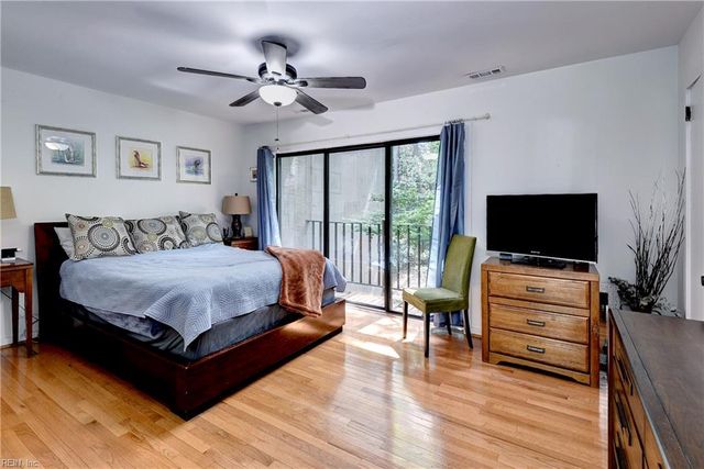 102 Harrops GLN, Williamsburg, VA 23185