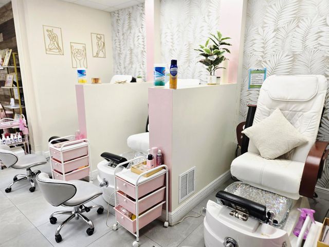 889 E Prima Vista Blvd Boulevard, Port St Lucie, FL 34952