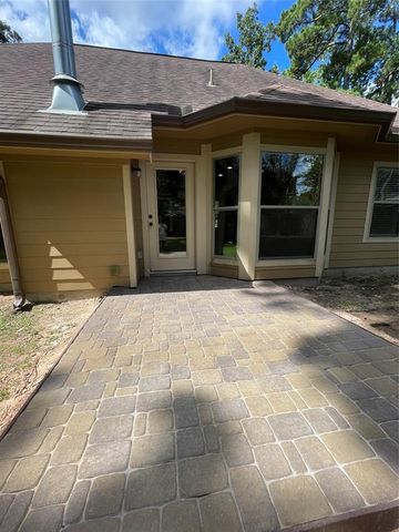 230 Hollywood, Conroe, TX 77303
