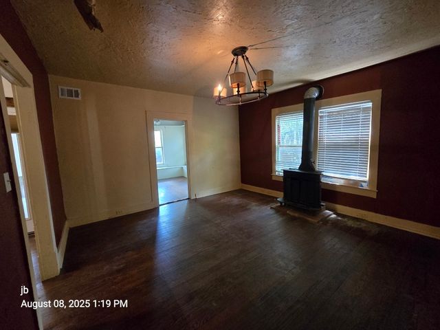 506 N Washington Street, Kaufman, TX 75142