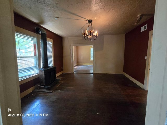 506 N Washington Street, Kaufman, TX 75142