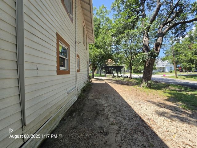 506 N Washington Street, Kaufman, TX 75142