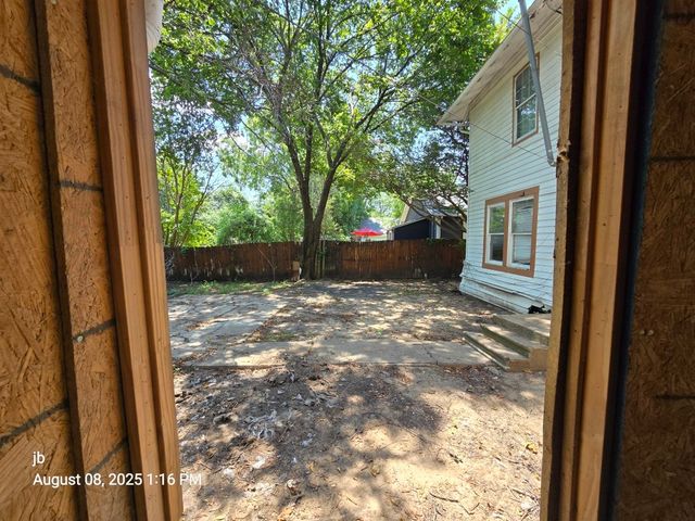 506 N Washington Street, Kaufman, TX 75142