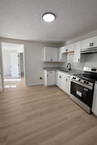 853 CAIRN CREEK DR, Memphis, TN 38018